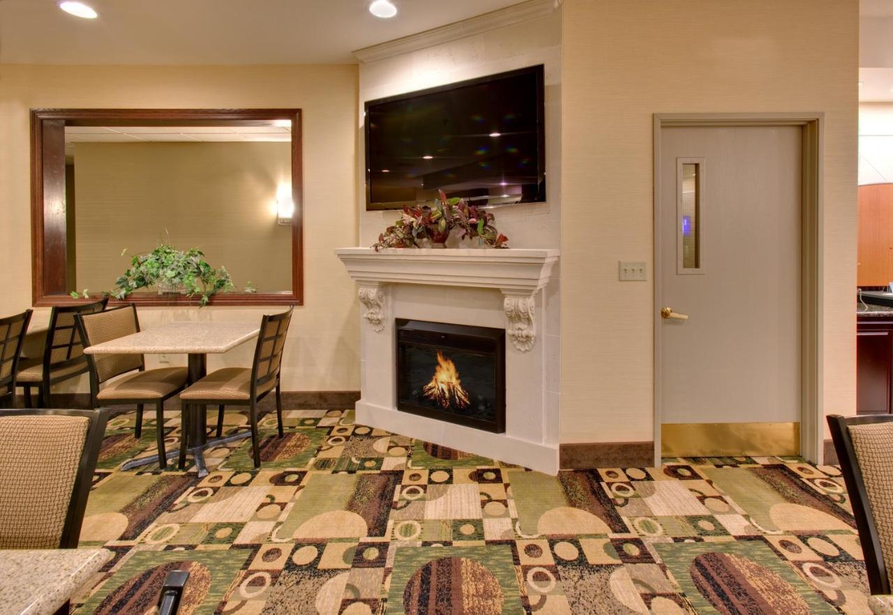 Holiday Inn Express Hotel & Suites Pleasant Prairie-Kenosha By Ihg Eksteriør bilde