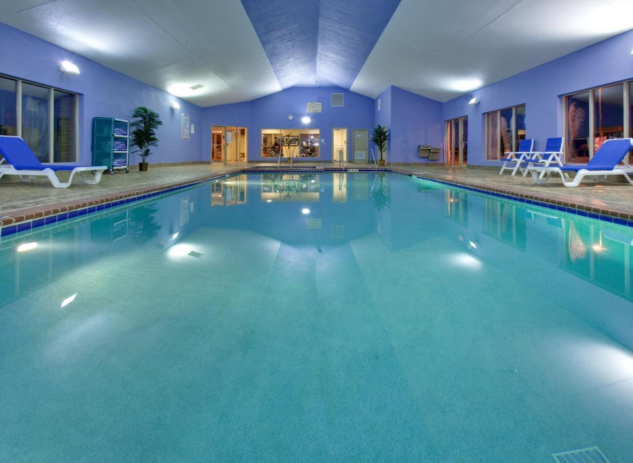Holiday Inn Express Hotel & Suites Pleasant Prairie-Kenosha By Ihg Eksteriør bilde